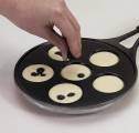 Nordic Ware - Pánvička na dánské plněné lívanečky